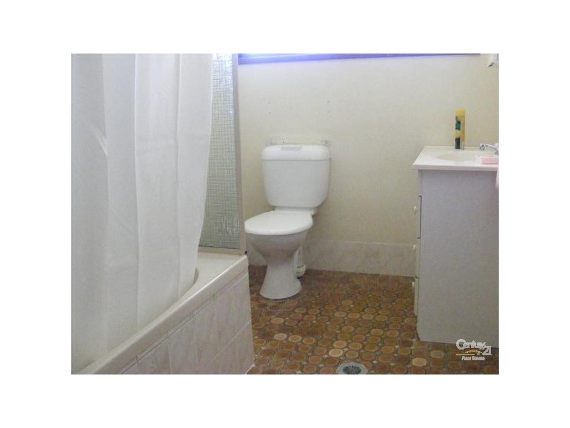 7 Commerce Lane, Taree NSW 2430