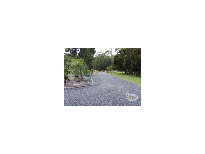 3 Malcolms Rd, Pampoolah NSW 2430