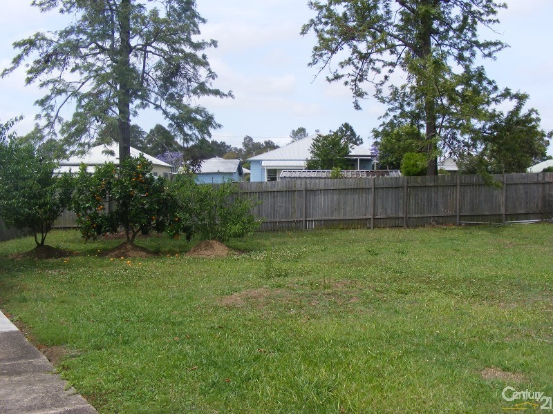 11 Boyce Street, Taree NSW 2430