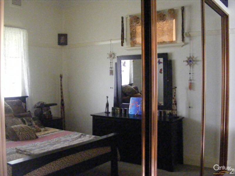 11 Boyce Street, Taree NSW 2430