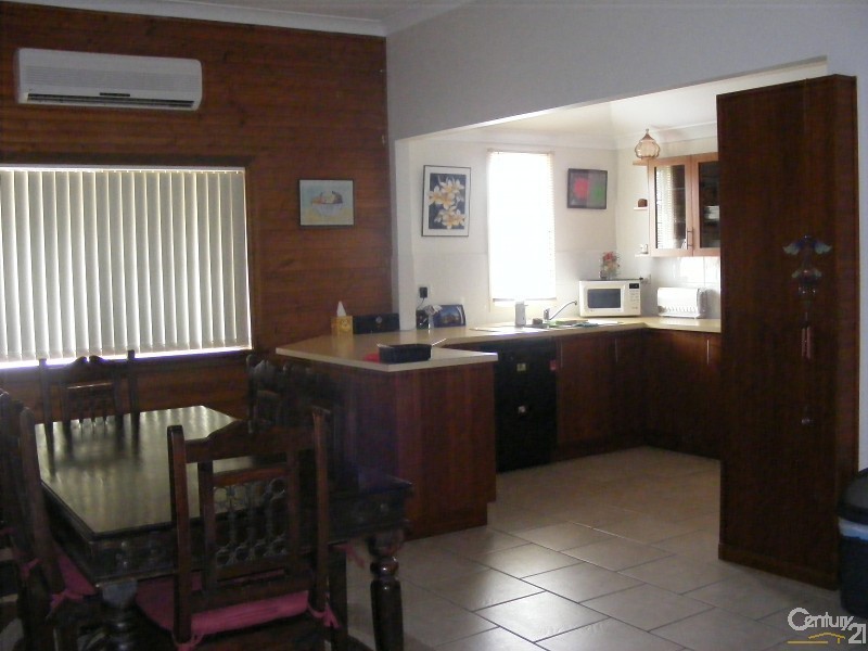 11 Boyce Street, Taree NSW 2430