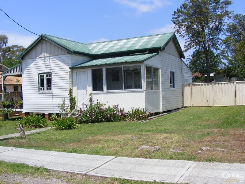 36 Spence Street, Taree NSW 2430