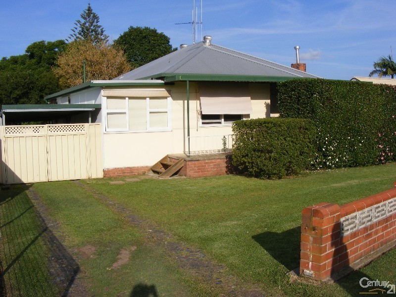 5 Latham  Ave, Taree NSW 2430