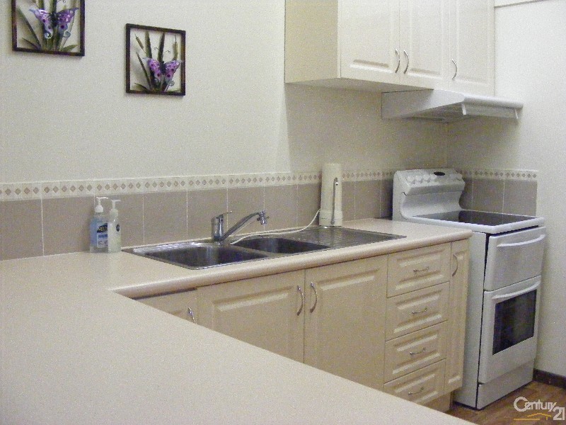 5 Latham  Ave, Taree NSW 2430