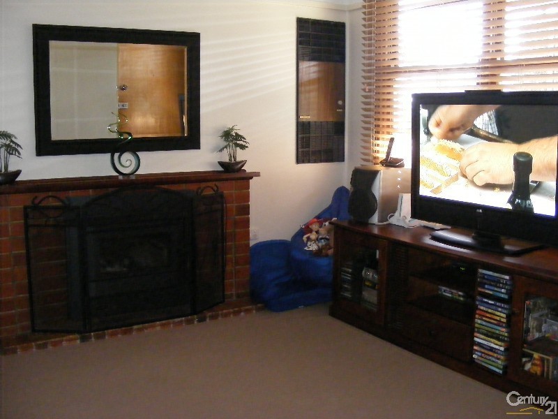 5 Latham  Ave, Taree NSW 2430