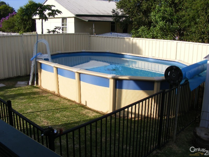 5 Latham  Ave, Taree NSW 2430