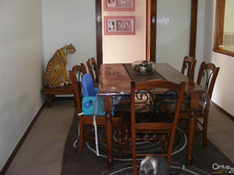 5 Latham  Ave, Taree NSW 2430