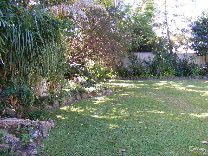 27 Florence St, Taree NSW 2430