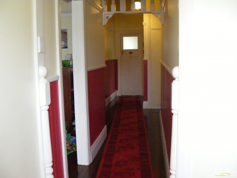 27 Florence St, Taree NSW 2430