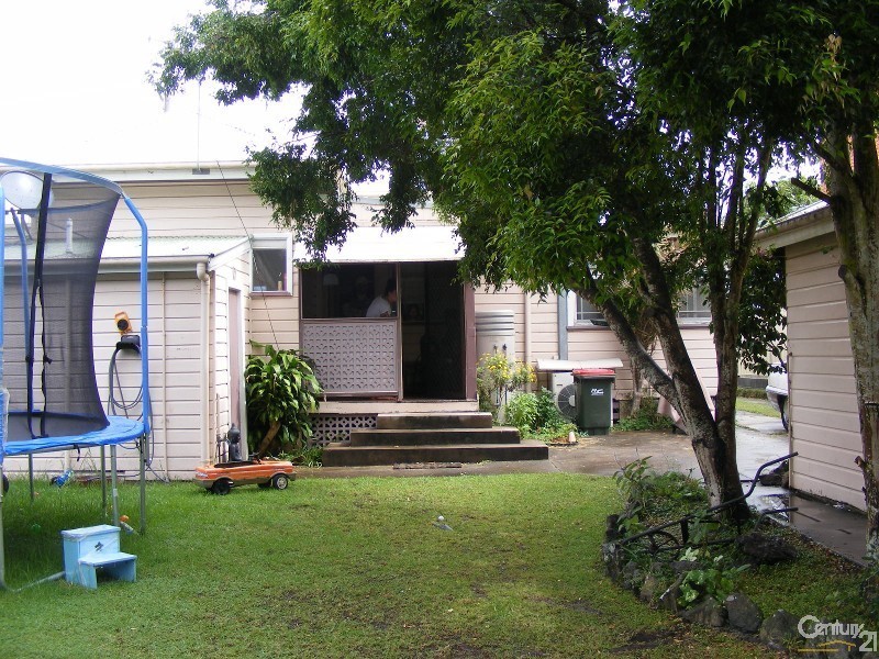 27 Florence St, Taree NSW 2430