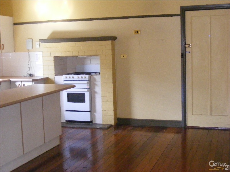 82 Cowper Street, Taree NSW 2430