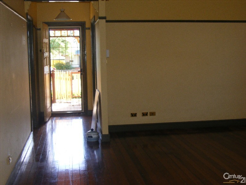 82 Cowper Street, Taree NSW 2430