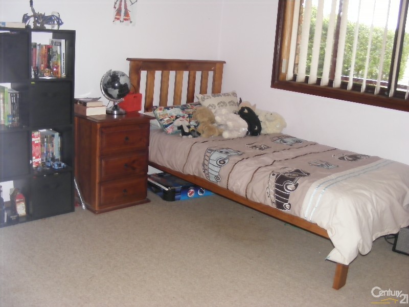 27 Flinders Street, Taree NSW 2430