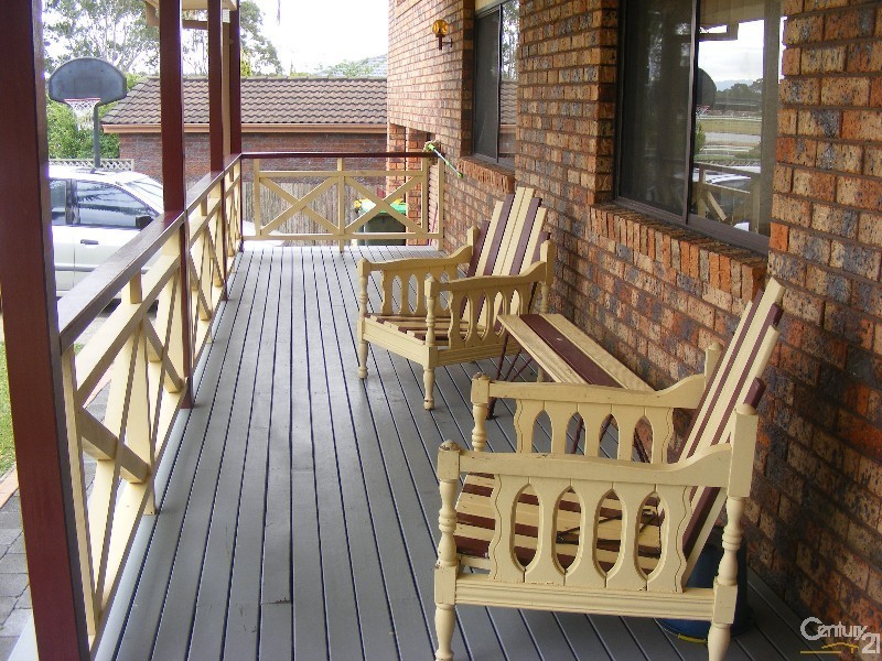 27 Flinders Street, Taree NSW 2430