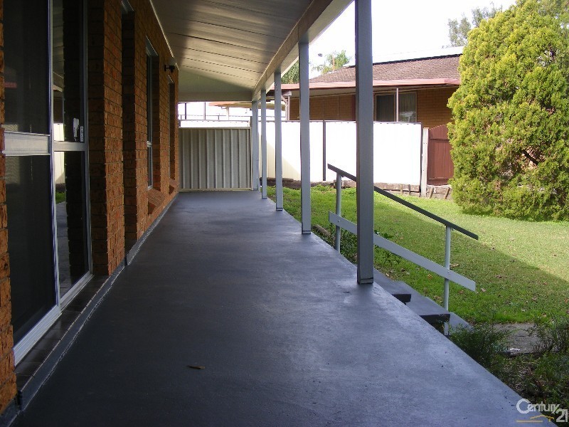 40 Warrina Close, Taree NSW 2430