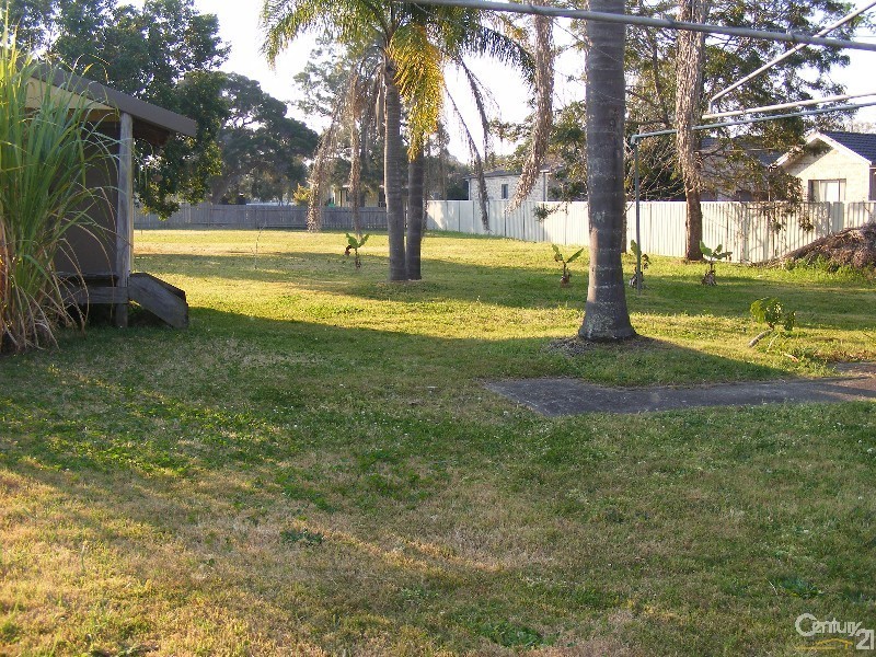 11 Spence Street, Taree NSW 2430