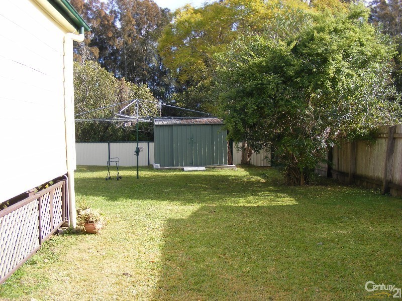 7 High Street, Taree NSW 2430