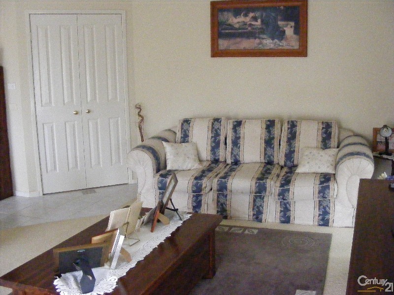 2 Talawong Drive, Taree NSW 2430