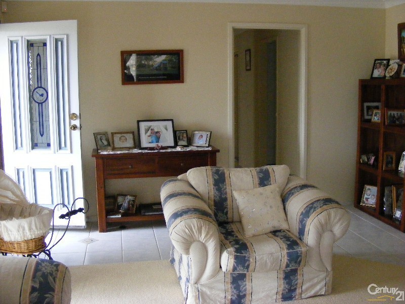 2 Talawong Drive, Taree NSW 2430