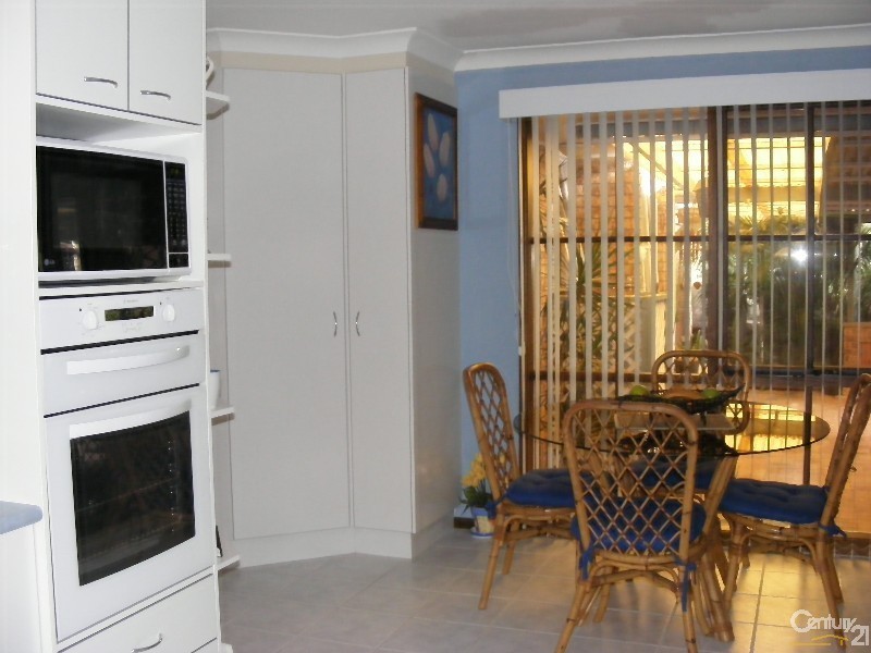 2 Talawong Drive, Taree NSW 2430