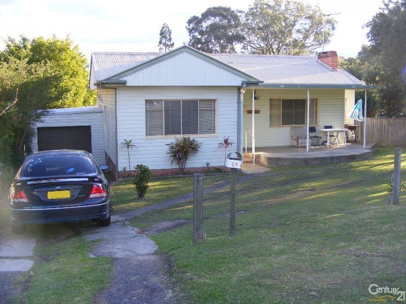 24  Smith Street, Taree NSW 2430