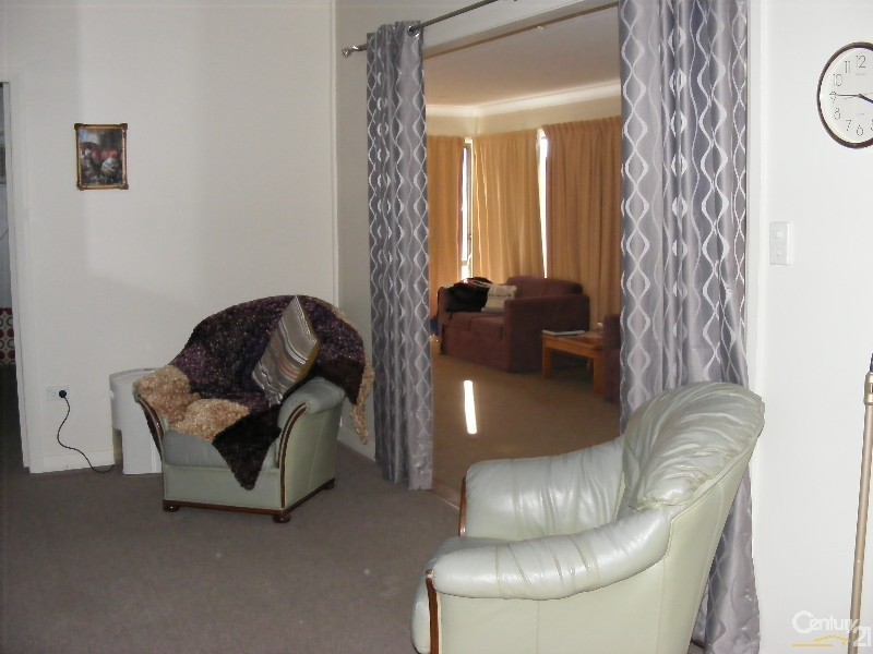 86 Cowper Street, Taree NSW 2430