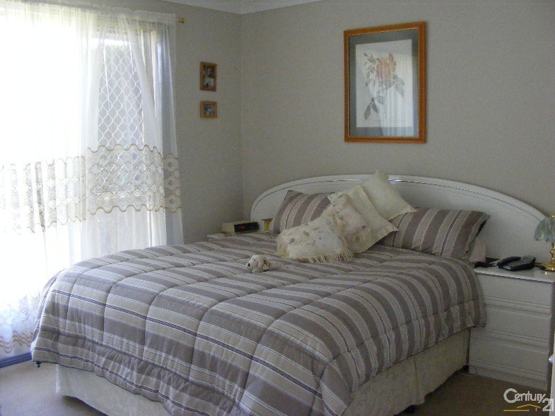 10 Robusta Parade, Taree NSW 2430