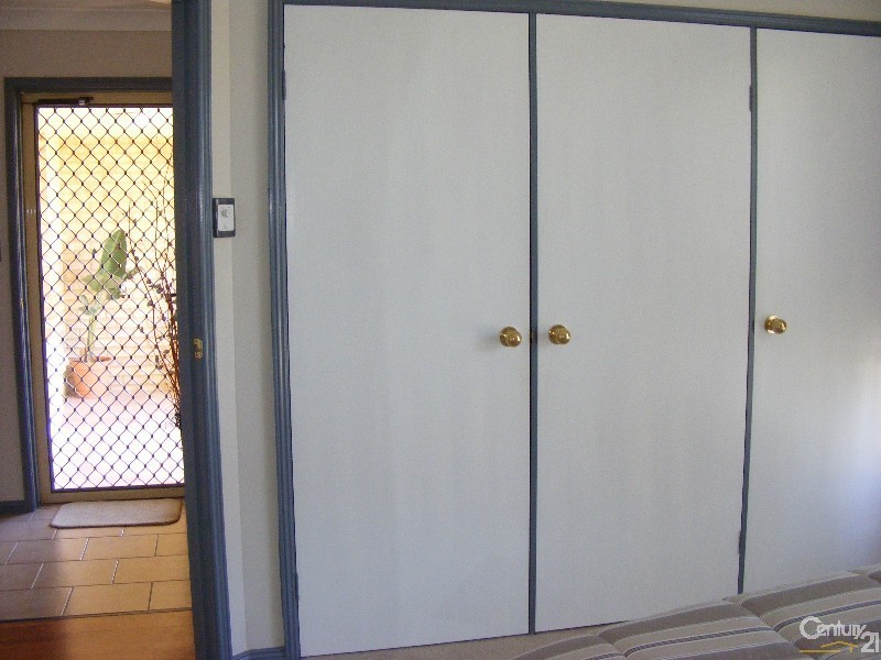 10 Robusta Parade, Taree NSW 2430