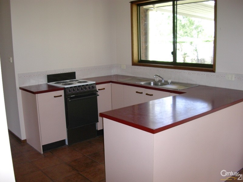 8  East Lansdowne Road, Lansdowne NSW 2430