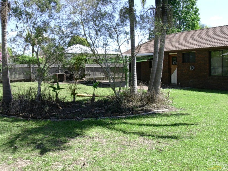 8  East Lansdowne Road, Lansdowne NSW 2430