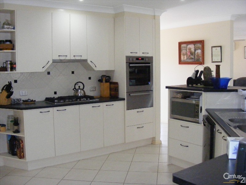 7 Melaleuca Place, Taree NSW 2430