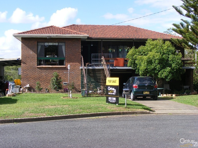 1-3 West Appletree Street, Wingham NSW 2429