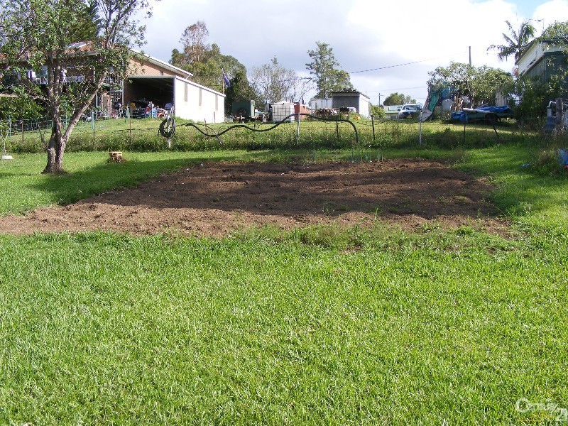 1-3 West Appletree Street, Wingham NSW 2429