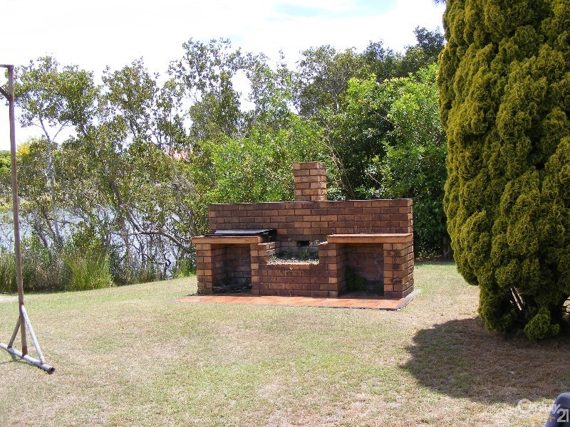 9  Jonnell Place, Tuncurry NSW 2428