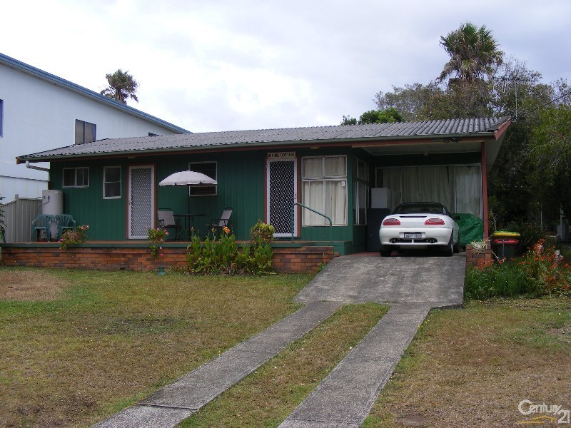 17 Ungala Road, Old Bar NSW 2430