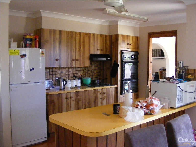 30 Suni Drive, Old Bar NSW 2430