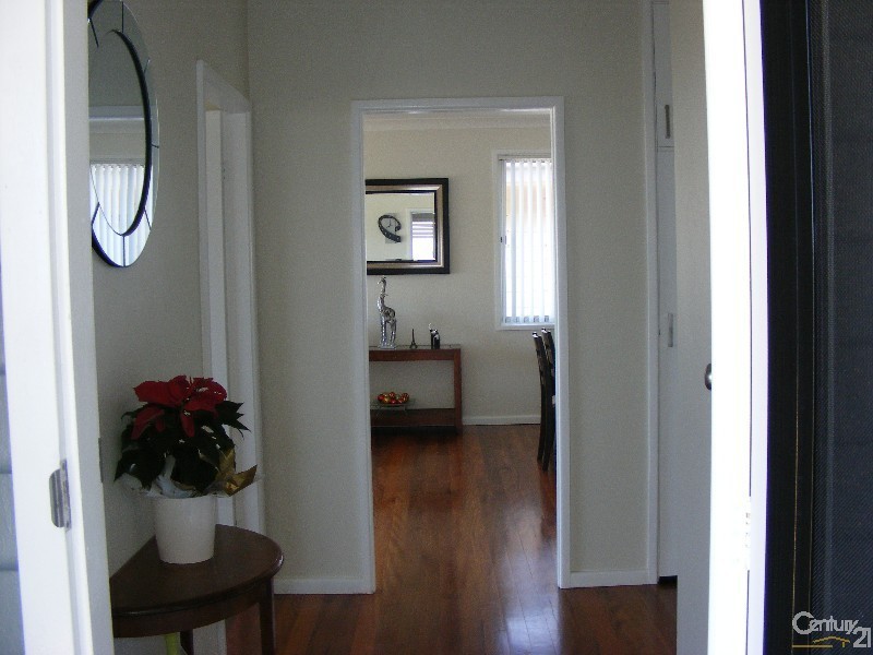 3 Lakeview Crescent, Forster NSW 2428