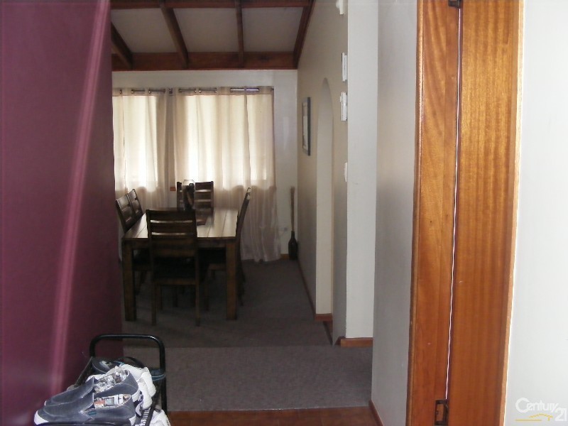 7 Orchid Close, Taree NSW 2430