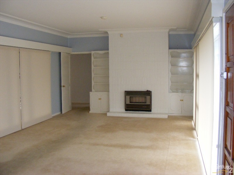 17 Maiden Avenue, Taree NSW 2430