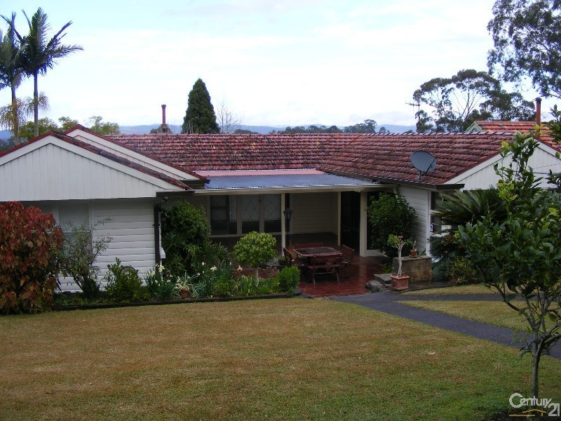 17 Maiden Avenue, Taree NSW 2430