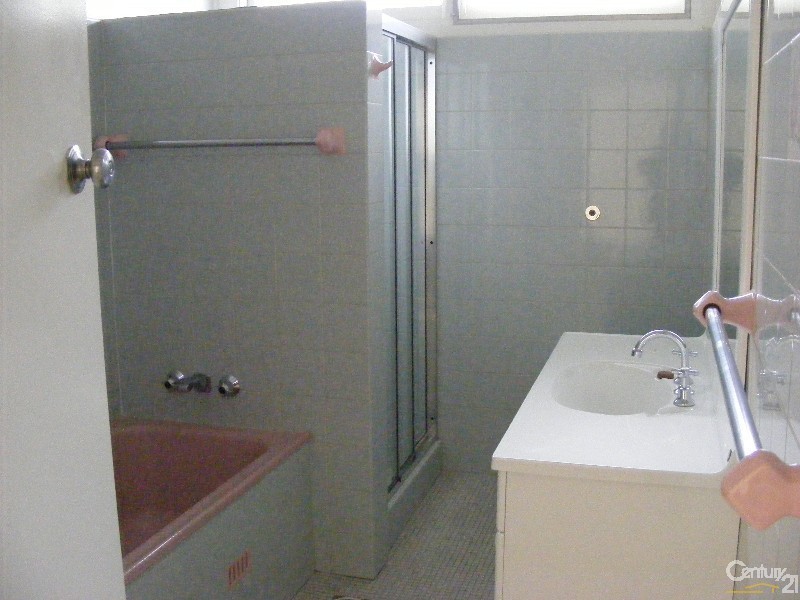 17 Maiden Avenue, Taree NSW 2430