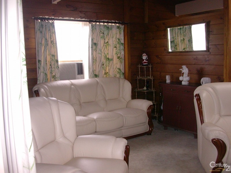 73 Bushland Drive, Taree NSW 2430