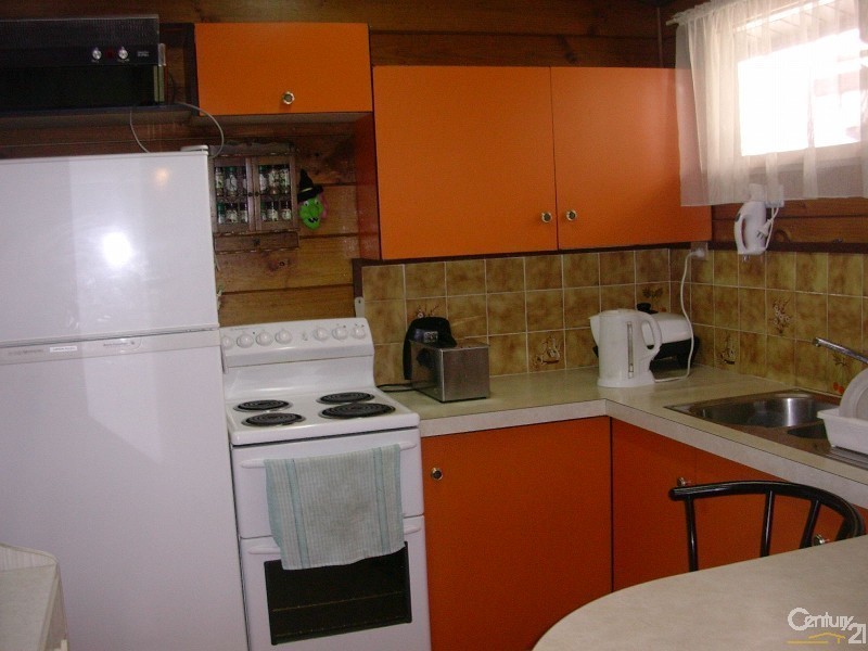 73 Bushland Drive, Taree NSW 2430