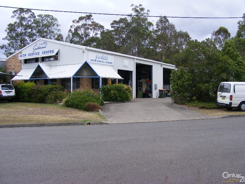 2 Caesia Place, Taree NSW 2430