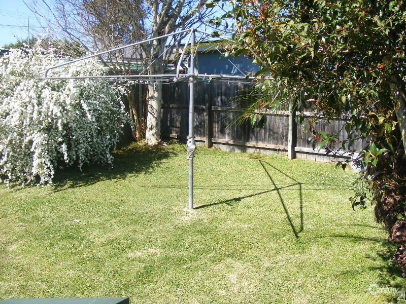2 Dolphin Avenue, Taree NSW 2430