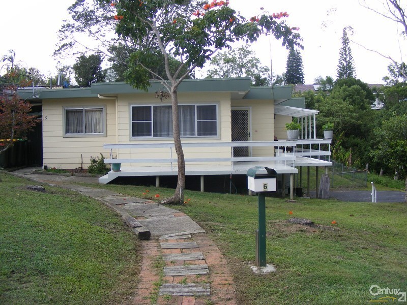 6 Boronia Avenue, Taree NSW 2430