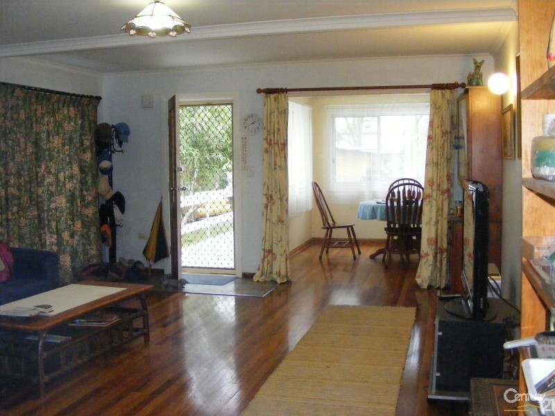 6 Boronia Avenue, Taree NSW 2430
