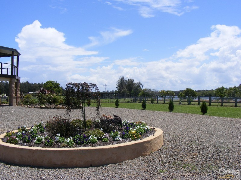 117 Manns Road, Forster NSW 2428