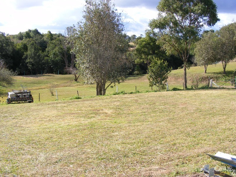 5 West Appletree Street,, Wingham NSW 2429