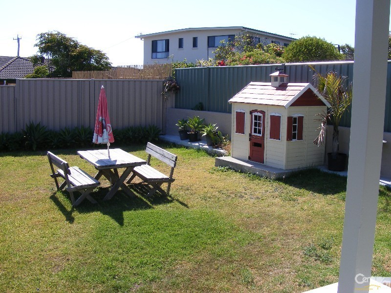 3 Lakeview Crescent, Forster NSW 2428